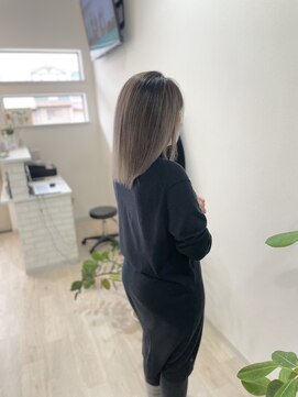 リュタン(LUTIN) LUTINバレーヤージュ/ミディアム/前髪/ブリーチ