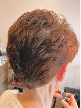 リアナ ヘアーアトリエ(LIANA Hair Atelier) レイヤーショート[白髪染め/白髪ぼかし/髪質改善/小顔カット]