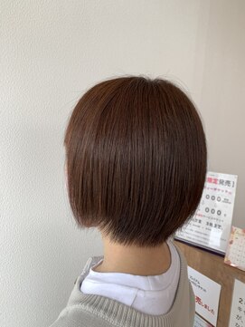 リフ(RIFF) ピンクグレージュショート