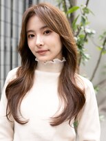 ホロン 池袋(HOLON)&nbsp;池袋HOLON【くびれレイヤー/センターパート/小顔/ベージュ】