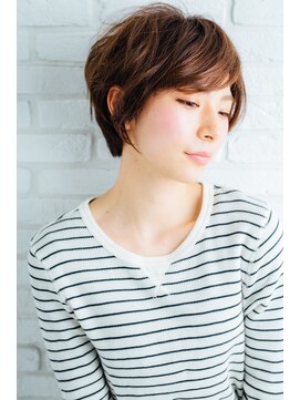 コボ(covo) ラウンドショート×グレイジュ×スタイリッシュ