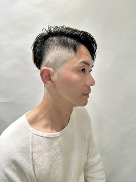 エスアンドエスさかもと イオン高松東店(S&S) フェード×ショート×ハイライト