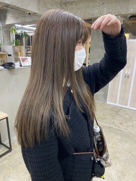 フリーラ 京都河原町三条店(freera) ベージュcolor ☆