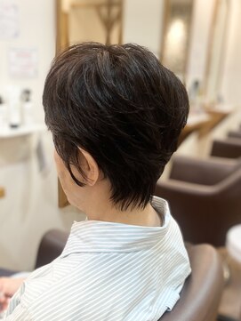 フリージア(freesia) 30代40代50代/大人ショート/白髪染め/簡単スタイリング