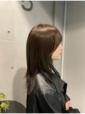 透明感オリーブカラー+レイヤーカット