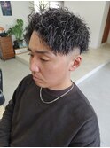 ホワイト系ハイライト(ツイストパーマ)(ソフトフェード)