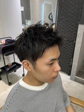 デバイス バイ フレイムス 越谷(DEVICE by Frames) スパイキーショート