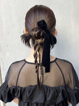 オリ(oli) タイトヘアアレンジ