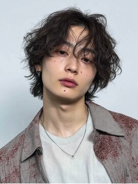 チェレ ロッソ 金剛店(Chere rosso) 外国人風パーマで抜け感あるメンズヘア