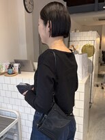 ヤーン(YARN) リップラインボブ