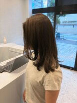 スーリール 福岡別府店(Sourire)&nbsp;オリーブベージュ くすませカラー ブリーチ無しカラーくびれヘア