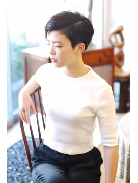 ベル(BELL) 洗練された大人のベリーショート【BELL　用賀/桜新町】因幡雄太