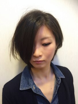 ストリング ヘアー(string hair) ☆定番大人ショートボブ☆