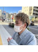 ホワイトベージュ×パーマスタイル