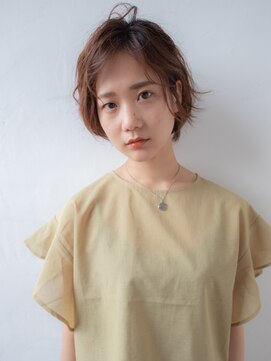 アデリタ(Adelita) 丸みグラデーションボブ