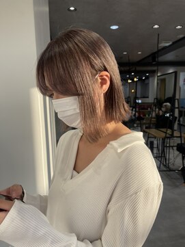 ツキ 横浜店(tuki) インナーカラーケアブリーチイヤリングカラーハイライトレイヤー