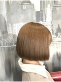 ショートボブ