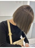 ボブ透明感×ベージュ