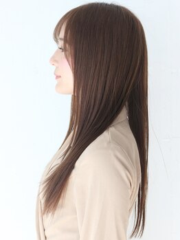 アース 岩槻店(HAIR&MAKE EARTH)の写真/岩槻★気になるクセ・うねり・広がりなどのお悩みをしっかり解消！柔らかな質感のナチュラルストレートに♪