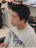 スパイキーショートパーマ