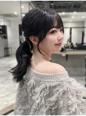 顔まわりカット ポニーテール くびれミディアムレイヤーおくれ毛