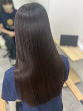 モモ(momo) スタイル写真に加工やフィルター使用無し！［金沢/髪質改善］