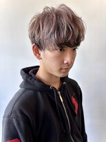 アイシーン(icen)&nbsp;柔らか質感のツーブロックマッシュ