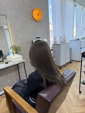 イッキ(IKKI) オリーブベージュ