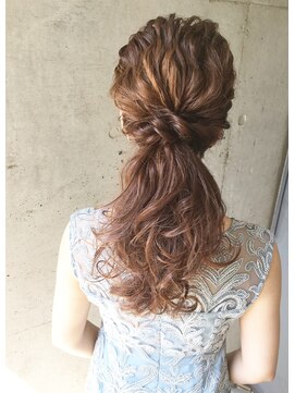 シュリット(schritt) 大人かわいいポニーテール*schritt mutsuki