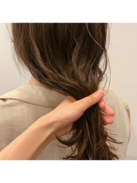 ポーズ(PAUSE) ベージュカラー