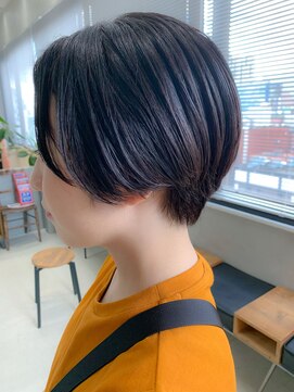 テトヘアー(teto hair) ハンサムショート、丸みショート、グレージュ、前下がり