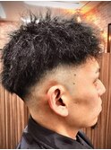 清潔感UP☆フェード×ツイストパーマスタイル