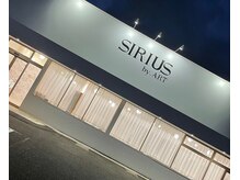 シリウス バイ アート(SIRIUS by.ART)の雰囲気（駐車場8台完備。地域最大級の美容室。）
