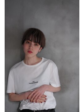 ビュート ヘアー ジョージ(Beaut Hair GEORGE) パツッとラインのハンサムショート　洗足　ショートボブ