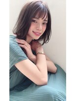 ポノ(pono.)&nbsp;[pono.]斜めバング/グレージュカラー/ボブ/シルキーベージュ