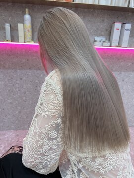 ロンド レア 天神大名店(Lond Le’a) ダブルカラーベージュカラーケアブリーチハイトーンカラー韓国