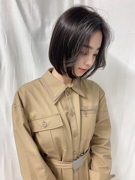 スウィープ 平尾(sweep) 水平ボブ×フレーミングカラー