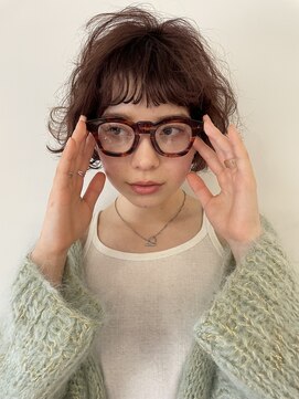 ナンバー アンフィール 渋谷(N° anfeel) イメチェンフルバング似合わせカットマッシュパーマ髪質改善渋谷