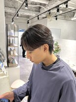 キートス(Kiitos)&nbsp;センターパート　フェザーパーマ