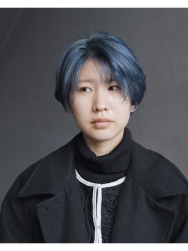 マーシー(MAAAAAC) 【MAAAAAC】ネイビーブルーショート