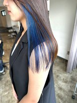 エトレ(etore)&nbsp;個性的インナーカラー×ターコイズブルー