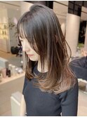 ミディアムレイヤーカット前髪カットカラー