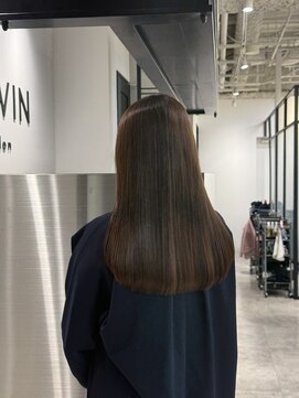 サロウィン 池袋(SALOWIN) ロングスタイル