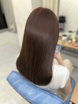 エミン(emyn)&nbsp;髪が変わる【美髪革命】艶髪/髪質改善/縮毛矯正/代々木