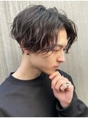 渋谷波巻きスパイラルパーマシャドウパーマメンズセンターパート