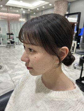 アピッシュ ギンザ(apish ginza) 前髪カット/前髪パーマ/コテ巻き風パーマ/顔まわりカット