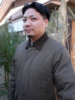 ノフ(knof)&nbsp;刈り上げセンターパート × フェザーパーマ風