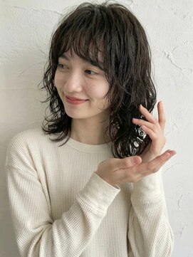 カバーヘア ブリス 上尾西口店(COVER HAIR bliss) 黒髪アッシュ小顔コテ巻き風パーマクラゲウルフA12上尾20代30代