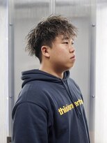 ボブ 小松(BOB) 10代20代メンズカットツイストスパイラルハイライト