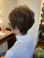 エルサフィロ キタハマ(el zafiro kitahama)&nbsp;30×40×50代×似合わせカット×ふんわりショート×お手入れ簡単
